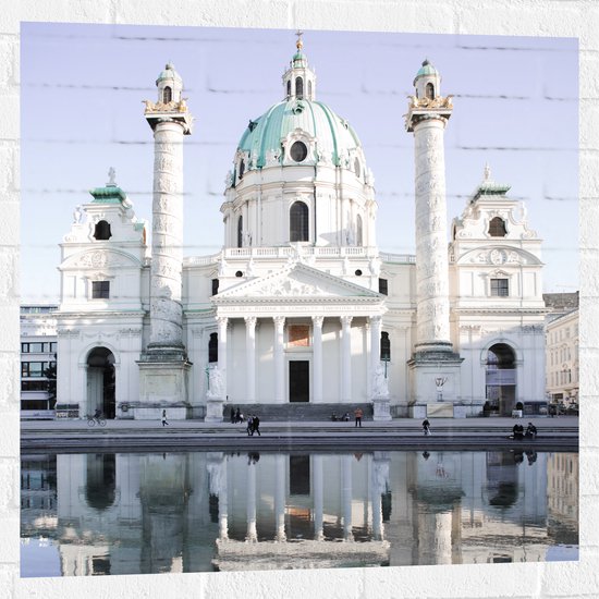 WallClassics - Muursticker - Karlskirche kerk - Oostenrijk - 80x80 cm Foto op Muursticker