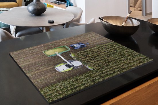 KitchenYeah® Inductie beschermer 81.6x52.7 cm - Tractor - Hakselaar - Maïs - Kookplaataccessoires - Afdekplaat voor kookplaat - Inductiebeschermer - Inductiemat - Inductieplaat mat
