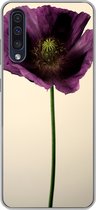 Geschikt voor Samsung Galaxy A50 hoesje - Close-up van een paarse Klaproos - Siliconen Telefoonhoesje