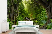 Behang - Fotobehang Natuur - Water - Jungle - Bos - Tropisch - Breedte 420 cm x hoogte 280 cm