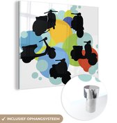 MuchoWow® Glasschilderij 50x50 cm - Schilderij acrylglas - Illustratie met silhouetten van een Vespa - Foto op glas - Schilderijen