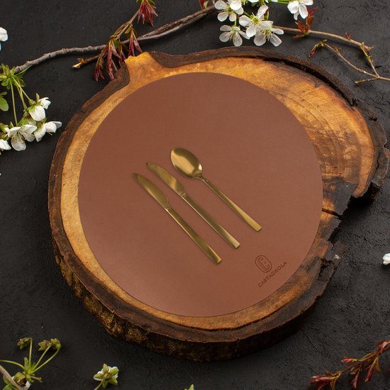 Castagnola Napperons de table aspect cuir - Napperons ronds - Set de table antidérapant en simili cuir - Sous-couche hydrofuge - Dessous de verre - 6 pièces - Diamètre 38 cm - Marron