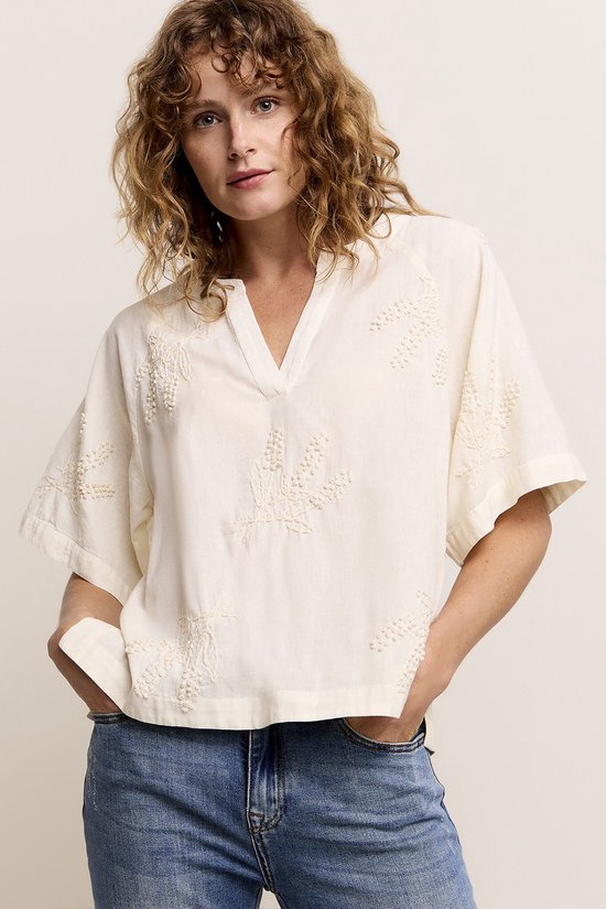 2s3071-12019 Top Embroidery