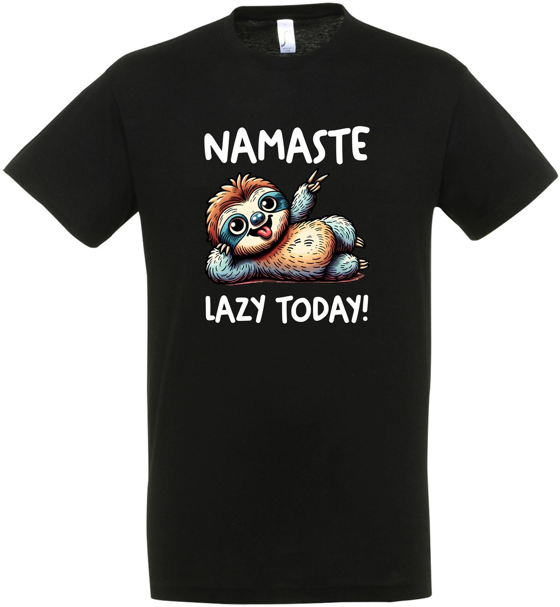 Namaste Lazy Today! T-shirt – Yoga T-shirt – Fun T-shirt – Yoga Nidra - Meditatie - Zwart – Grappig shirt – Luiaard - Yoga Kleding – Meditation - Zen - Leuk Cadeau – Yoga shirt Dames – Yoga shirt Heren – Unisex - Maat XXL