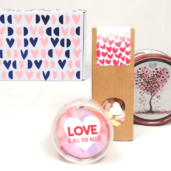 Fête des mères - coffret cadeau - L'amour est tout ce dont vous avez besoin - bonbons en forme de cœur - boîte à biscuits avec motif de cœur - mélange de bonbons - cadeau fête des mères