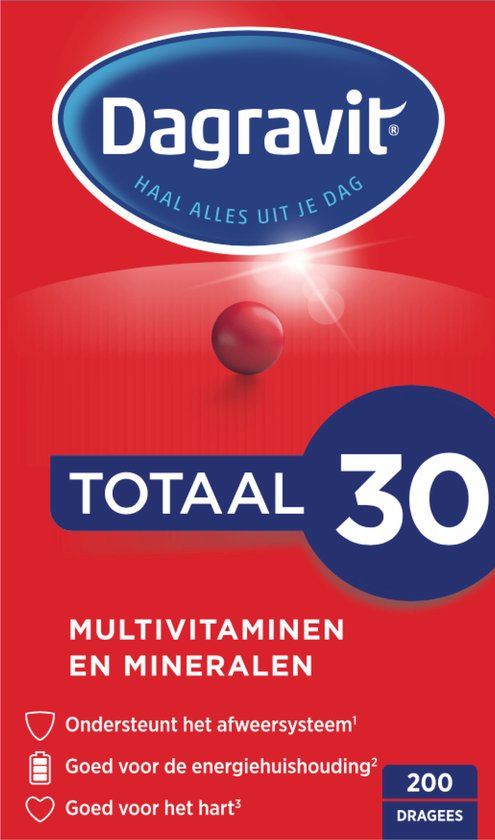 Rode verpakking met Dagravit logo, 'TOTAAL 30 MULTIVITAMINEN EN MINERALEN', en een rode tablet.