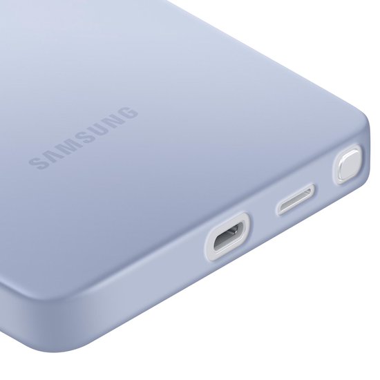Onderzijde lichtblauwe Samsung siliconen hoes met USB-C poort en knoppen.