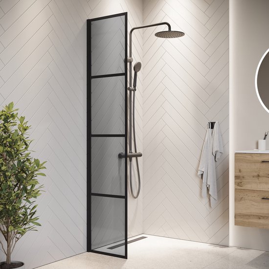 Foto: Badplaats douchewand essos 40 x 200 cm zwart inloopdouche 8 mm rookglas