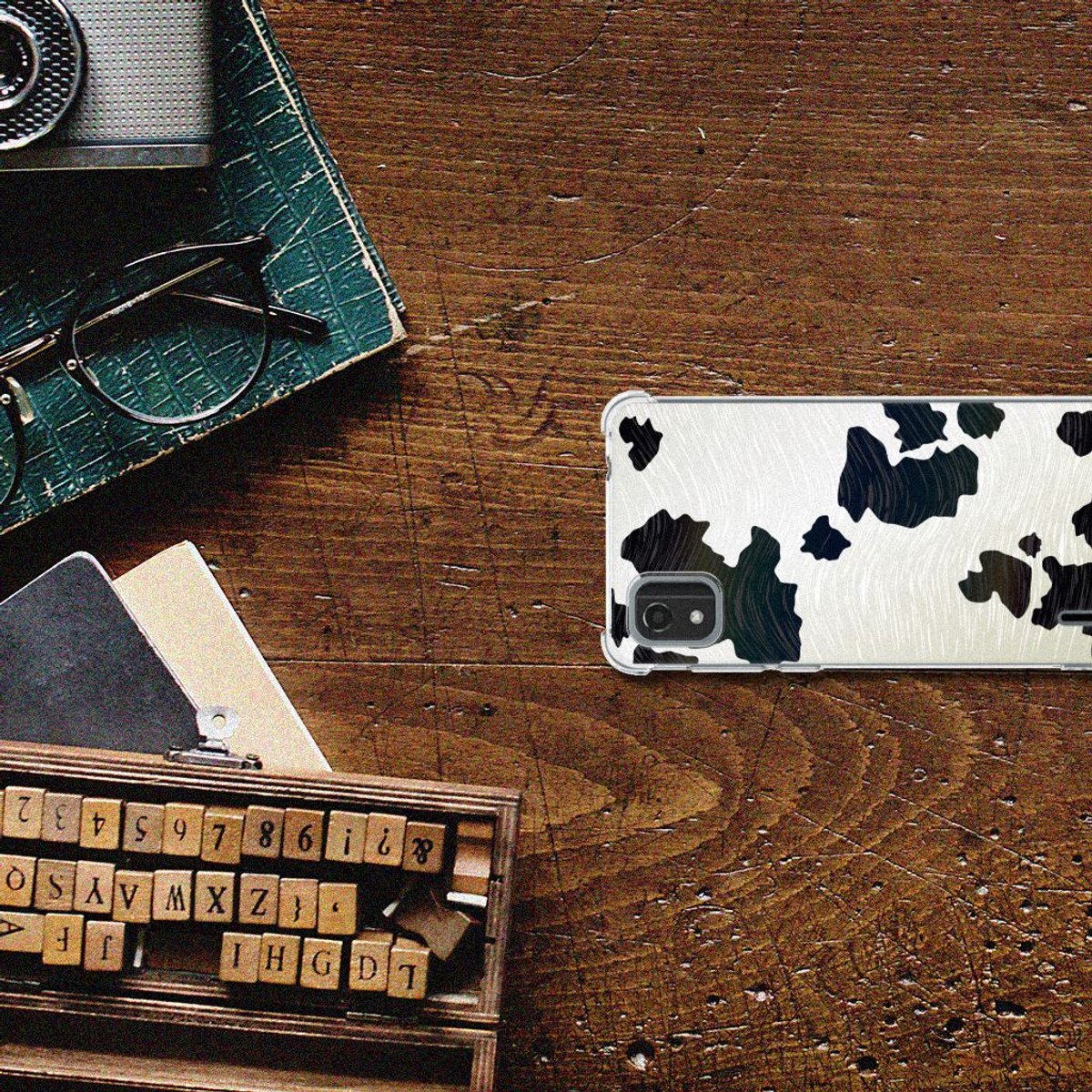 Nokia C2 2nd Edition Case Anti-shock Koeienvlekken