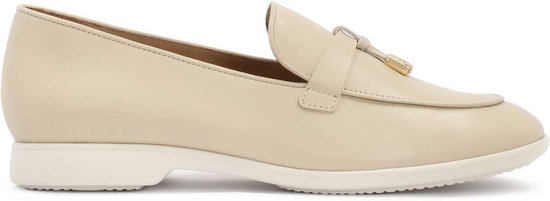 Beige half shoes with comfort insole