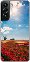 Telefoonhoesje Geschikt voor Samsung Galaxy S22 Plus hoesje - Indrukwekkend tulpenveld in Nederland - Siliconen Telefoonhoesje