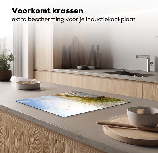 KitchenYeah® Inductie beschermer 59x51 cm - Strand - Zee - Vogels - Kookplaataccessoires - Afdekplaat voor kookplaat - Inductiebeschermer - Inductiemat - Inductieplaat mat