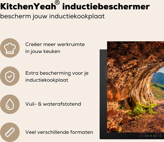 KitchenYeah® Inductie beschermer 78x52 cm - Grot - Berg - Landschap - Natuur - Kookplaataccessoires - Afdekplaat voor kookplaat - Inductiebeschermer - Inductiemat - Inductieplaat mat