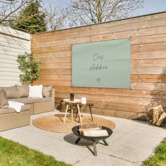 Tuinposter 120x80 cm - Tuindecoratie - Quote - Ons stekkie - Groen - Tekst - Hart - Poster voor in de tuin - Buiten decoratie - Schutting tuinschilderij - Wanddecoratie