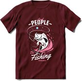 Cool People Do Fishing - Vissen T-Shirt | Roze | Grappig Verjaardag Vis Hobby Cadeau Shirt | Dames - Heren - Unisex | Tshirt Hengelsport Kleding Kado - Burgundy - M