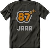 87 Jaar Feest T-Shirt | Goud - Zilver | Grappig Verjaardag Cadeau Shirt | Dames - Heren - Unisex | Tshirt Kleding Kado | - Donker Grijs - XXL