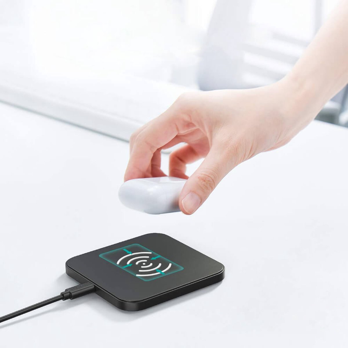 Choetech QI chargeur sans fil standard T524- S 10W + chargeur sans fil QI  pad T511- S... | bol.com