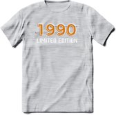 1990 Limited Edition T-Shirt | Goud - Zilver | Grappig Verjaardag en Feest Cadeau Shirt | Dames - Heren - Unisex | Tshirt Kleding Kado | - Licht Grijs - Gemaleerd - S
