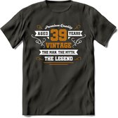 39 Jaar Legend T-Shirt | Goud - Wit | Grappig Verjaardag en Feest Cadeau Shirt | Dames - Heren - Unisex | Tshirt Kleding Kado | - Donker Grijs - L