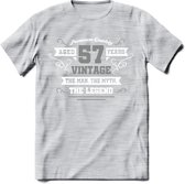57 Jaar Legend T-Shirt | Zilver - Wit | Grappig Verjaardag en Feest Cadeau | Dames - Heren - Unisex | Kleding Kado | - Licht Grijs - Gemaleerd - M