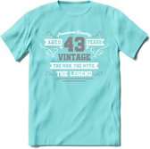 43 Jaar Legend T-Shirt | Zilver - Wit | Grappig Verjaardag en Feest Cadeau | Dames - Heren - Unisex | Kleding Kado | - Licht Blauw - XL