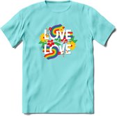 Love Is Love | Pride T-Shirt | Grappig LHBTIQ+ / LGBTQ / Gay / Homo / Lesbi Cadeau Shirt | Dames - Heren - Unisex | Tshirt Kleding Kado | - Licht Blauw - L