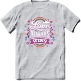Love Wins | Pride T-Shirt | Grappig LHBTIQ+ / LGBTQ / Gay / Homo / Lesbi Cadeau Shirt | Dames - Heren - Unisex | Tshirt Kleding Kado | - Licht Grijs - Gemaleerd - XXL