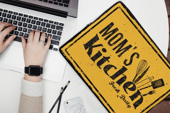 Housse pour ordinateur portable 15,6 pouces - Cuisine - Mère - Ustensiles de cuisine - Housse pour ordinateur portable - Taille intérieure 39,5x29,5 cm - Dos noir - Cadeau pour femme