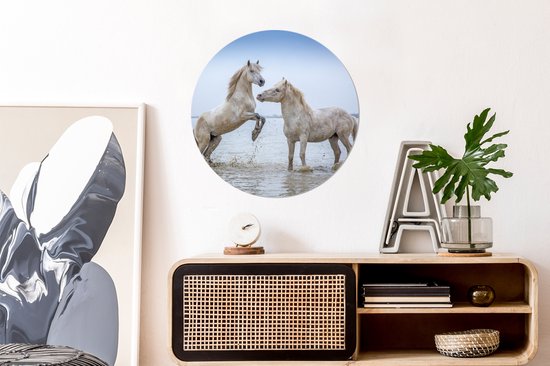 Papier peint cercle - Deux chevaux dans l'eau en Camargue - 80x80 cm - Cercle mural - Autocollant - Papier peint autocollant