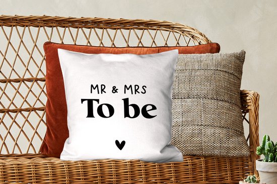 Coussins décoratifs - Oreillers Salon - 45x45 cm - Citations - 'Mr & Mrs to be' - Cœur - Proverbes