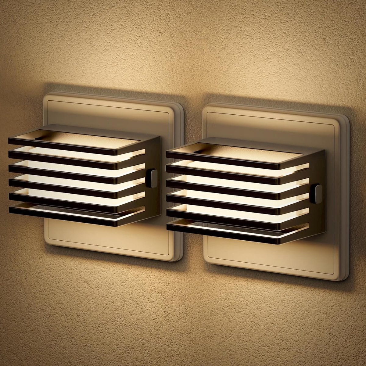Stekkerlampje - Warm Wit - Nachtlampje met Dimfunctie en Schemersensor - Plug-in Licht voor Slaapkamer en Badkamer