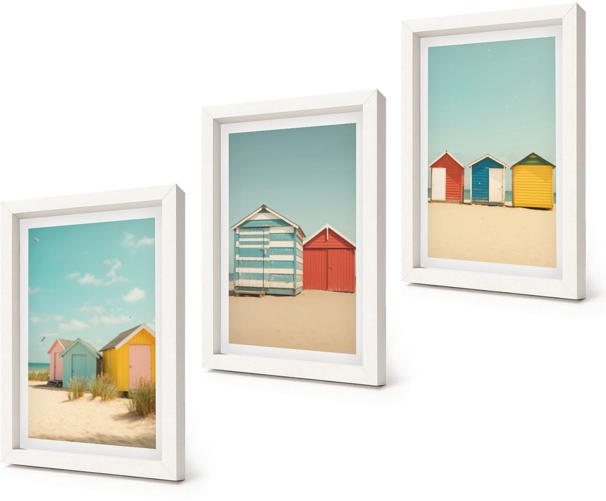 Coloray 3-Delige Schilderij Set - Kleurrijke strandhuisjes op een zonnige dag - 20x30 - Stijlvolle Wanddecoratie - Interieur - Woonkamer Decoratie
