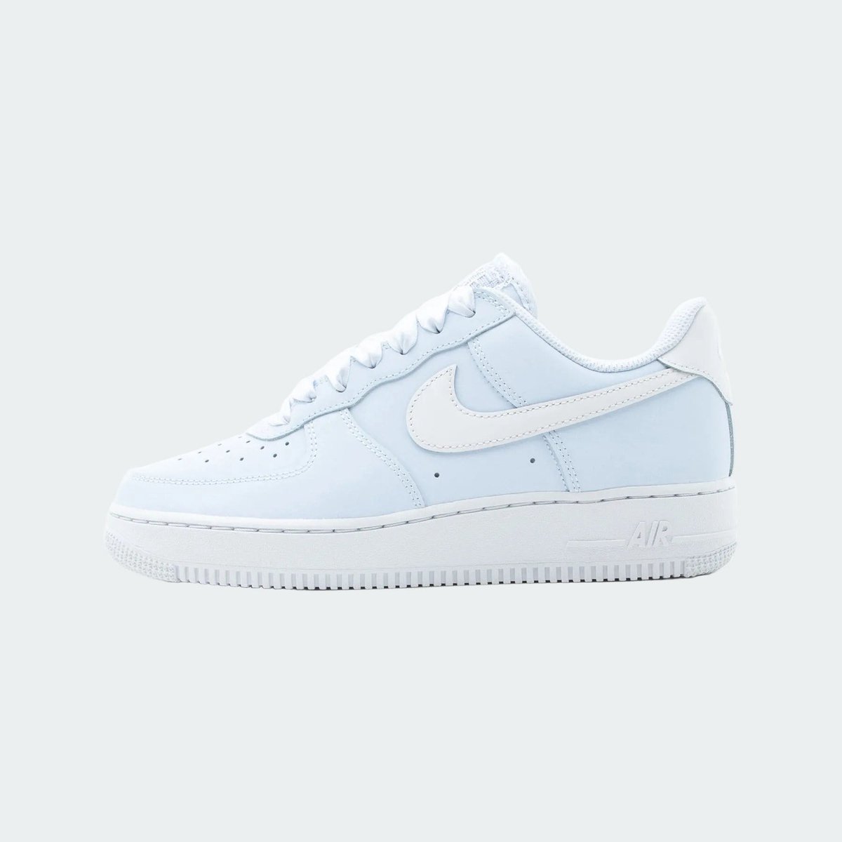 Nike Air Force 1 Low Retro Premium Unisex Hydrogen Football Wit