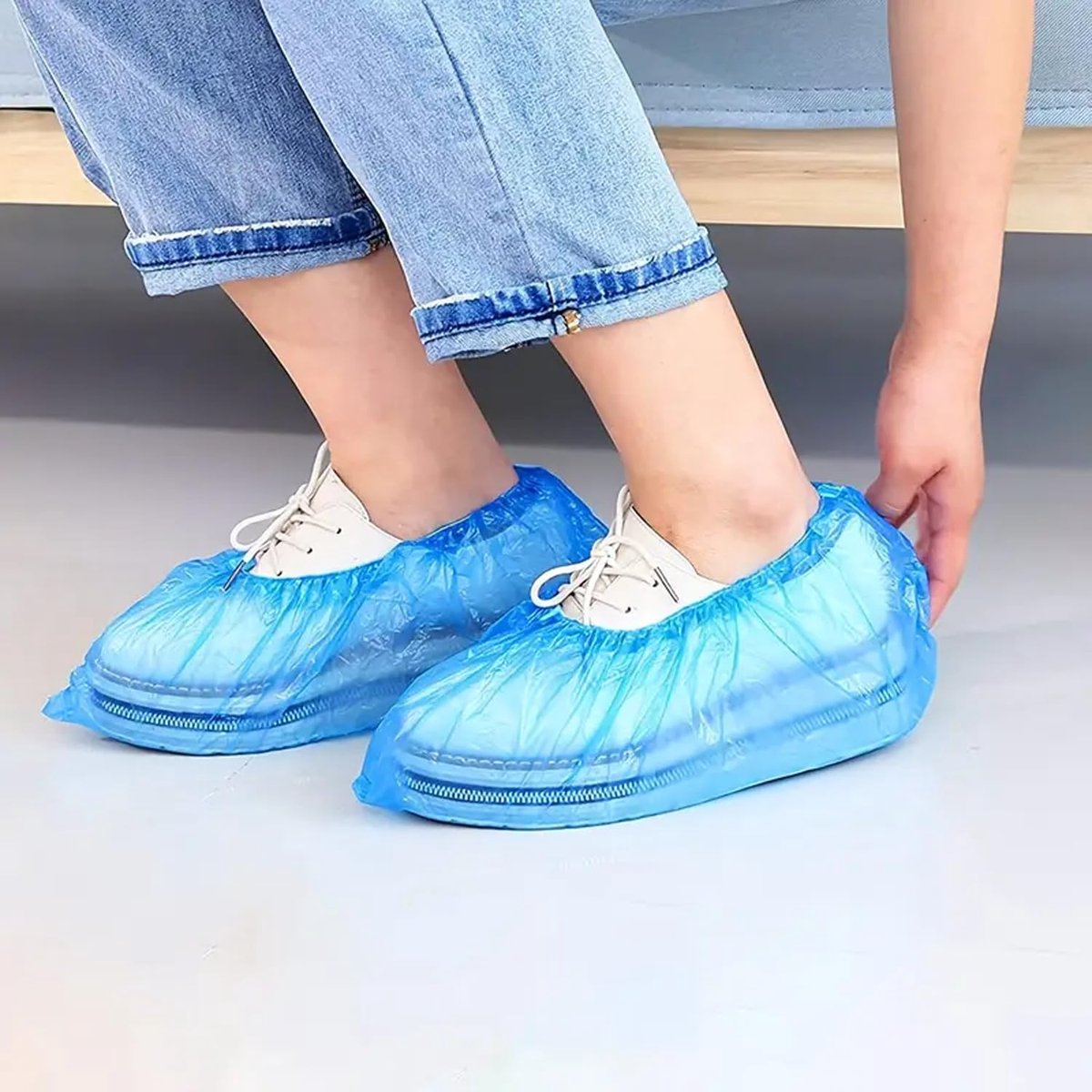 Set van 10 wegwerp-overschoenen van CPE – hoge scheurvastheid – versterkte rubberen band – DPI voor huis, tuin en werk – betrouwbare bescherming – kleur blauw mat