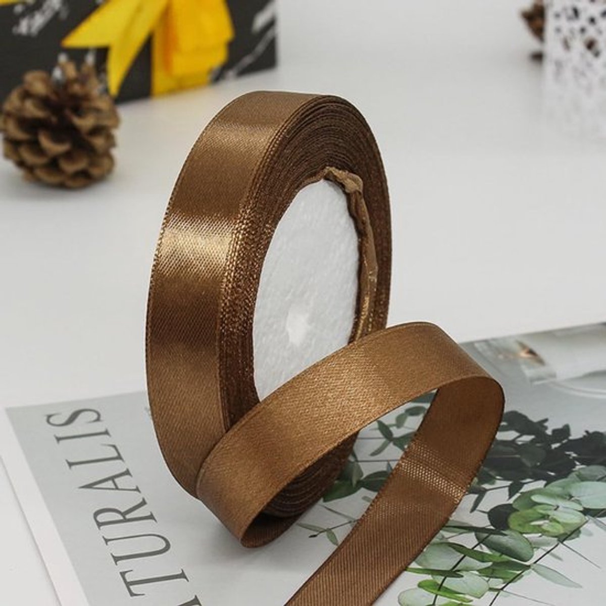 Dailygoods- Satin Ribbon 1.5 cm x 22 m - Cadeauband - Decoratieve Band - DIY Crafts