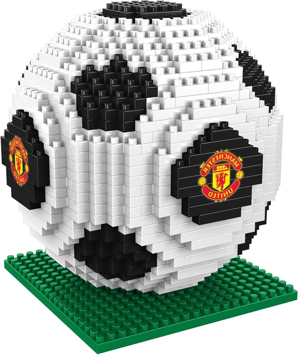 Voetbal Bouwset - 3D Puzzel - Hobby Project - Alternatieve Clubkleuren - 10 x 9 x 9 cm - Rood