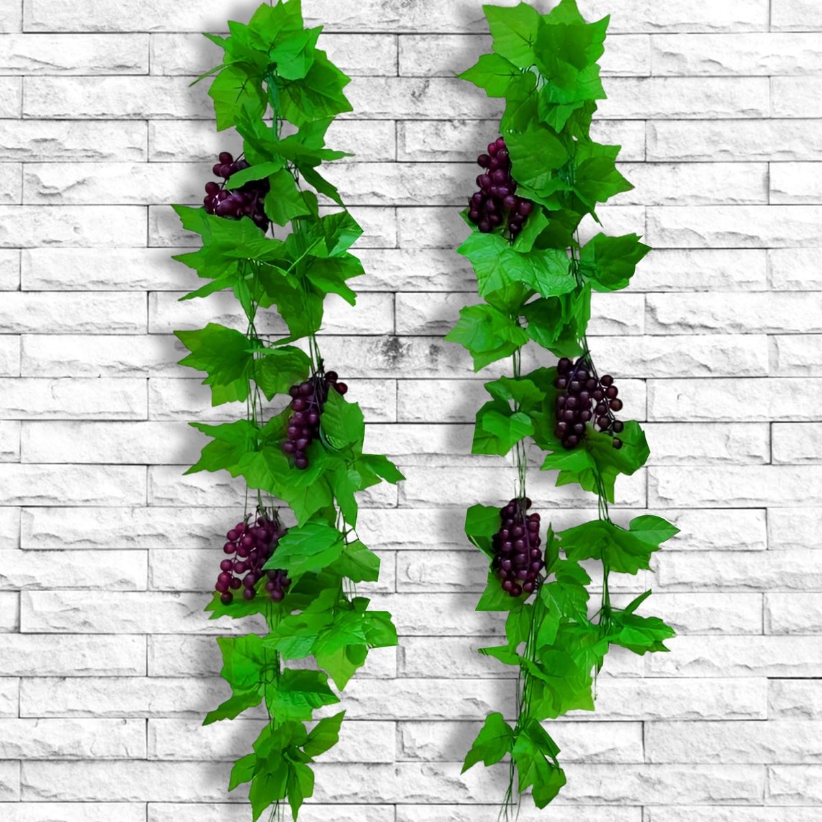 2 Stuks Gesimuleerde Kunstmatige Plastic Druivenranken Van 2,4 Meter, Realistisch Kunstfruit, Realistische Druivenspiesen, Wijnbladeren voor Balkondecoratie, Tuinen, Muren en Hotels