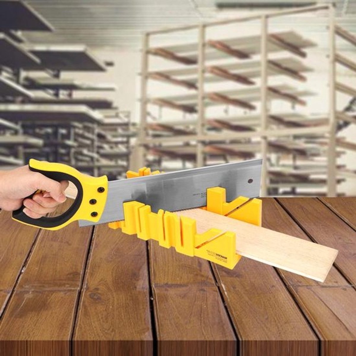 Miter Box voor Houtbewerking, 12 Inch Plastic Hoekklemmen met 14 Inch Handzaag, Ideaal voor DIY Projecten en Thuisdecoratie