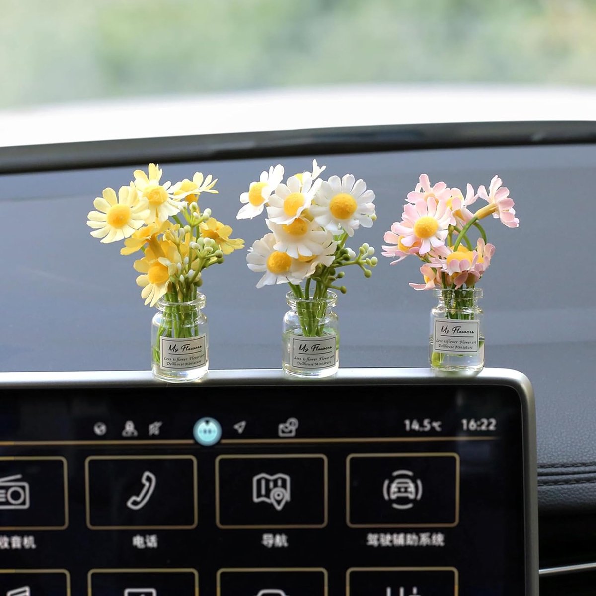 SnelShoppen - Set van 3 Kawaii Aesthetic Auto Interieur Accessoires voor Vrouwen - Daisy Decoratie voor Dashboard en Spiegel - Kleurrijke Bloemen - Au