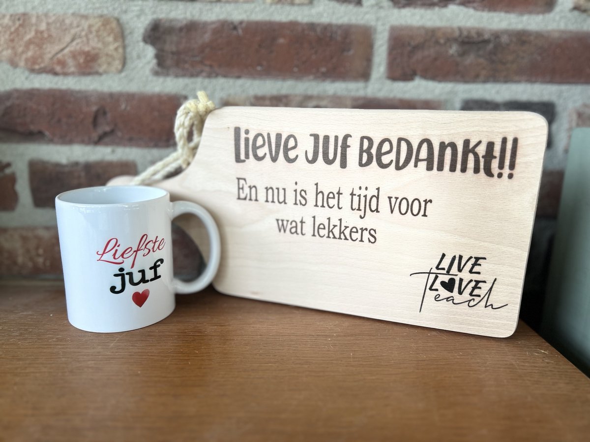 Creaties van Hier - serveerplankje - juf met theeglas - 35 cm - hout - glas