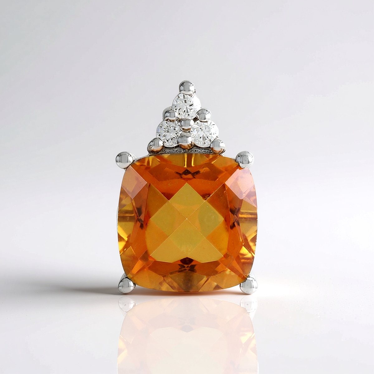 Cavill - Zilveren Hanger met 3,56 ct Oranje Kwarts - 925 Sterling Zilver Platina Geplated - Antiek Kussen Slijpsel & Zirkoon 0,15 ct