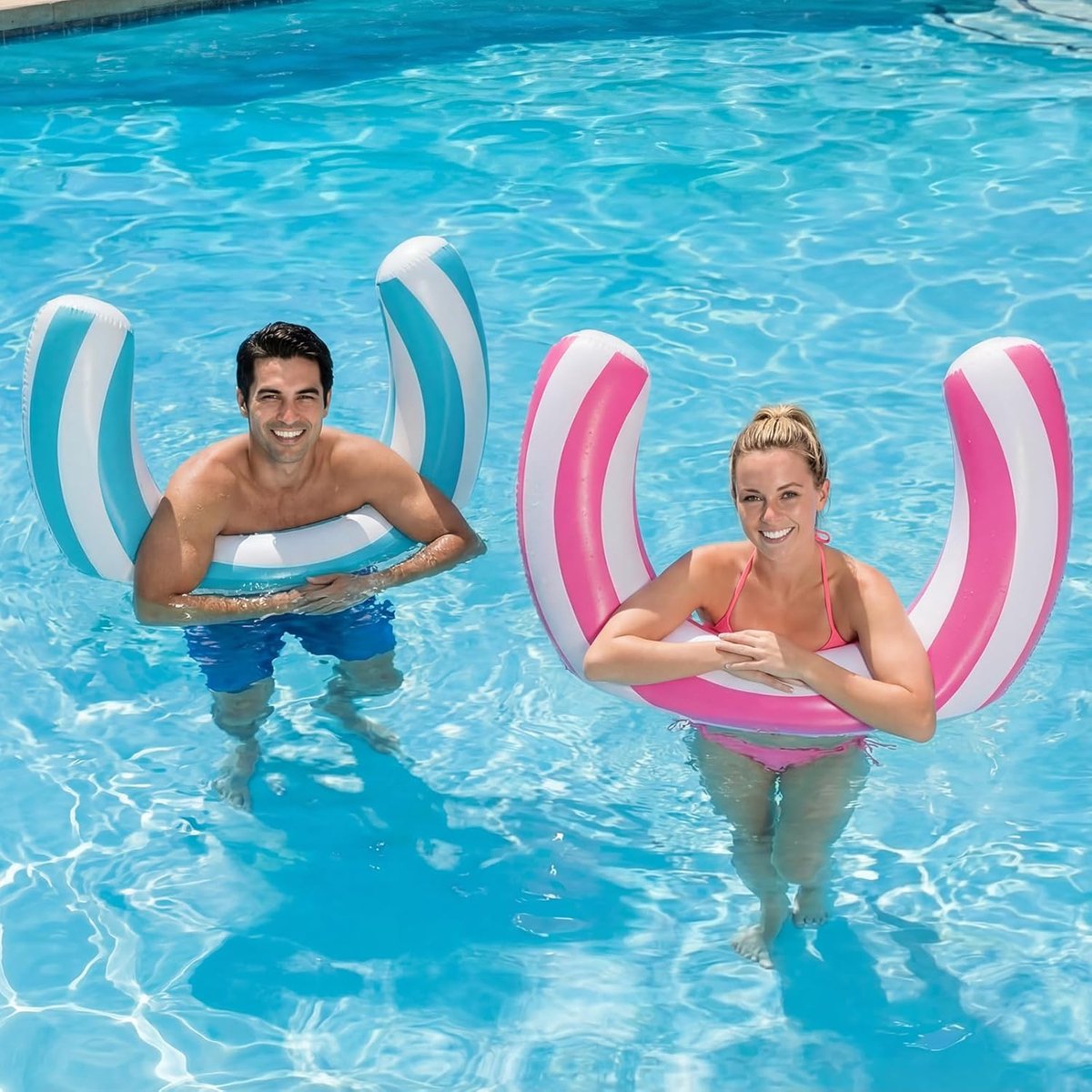 LISM-Twee opblaasbare, gebogen zwembaden van circa 75 x 60 cm, Geschikt voor zomervakanties, strandactiviteiten en waterspelletjes (roze en blauw, gestreept).