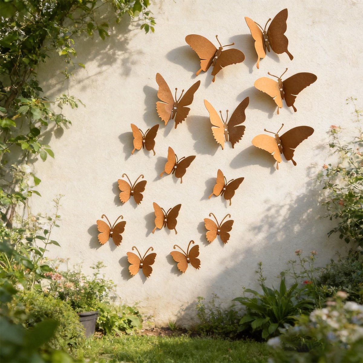 Samyihe Decoratieve vlinders, 15 stuks, muurstickers, wanddecoratie met 5 verschillende maten, tuindecoratie van metaal, voor balkon, veranda, slaapkamer, gazon, binnenplaats, sculptuur