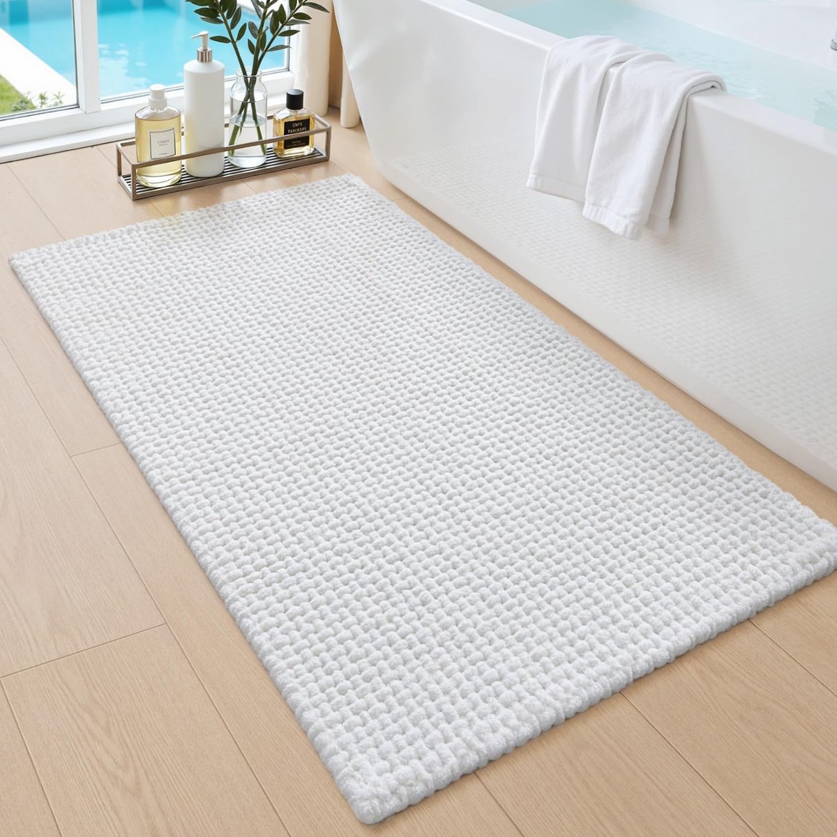 Chenille Badmat 60 x 110 cm, Absorberend en Antislip Badmatten, Zacht en Snel Droog, Machinewas Badtapijt voor Badkamer, Bad en Douche, Wit