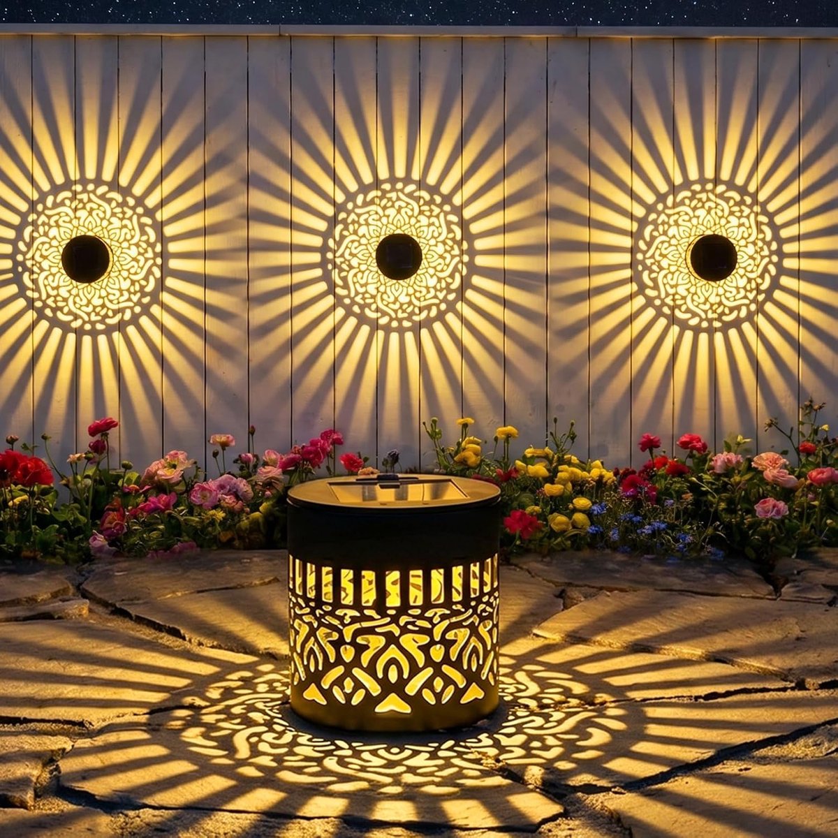 Solarlampen voor buiten 4 stuks - metalen lantaarns - waterdicht - sfeervolle verlichting voor tuin - ShopVlot