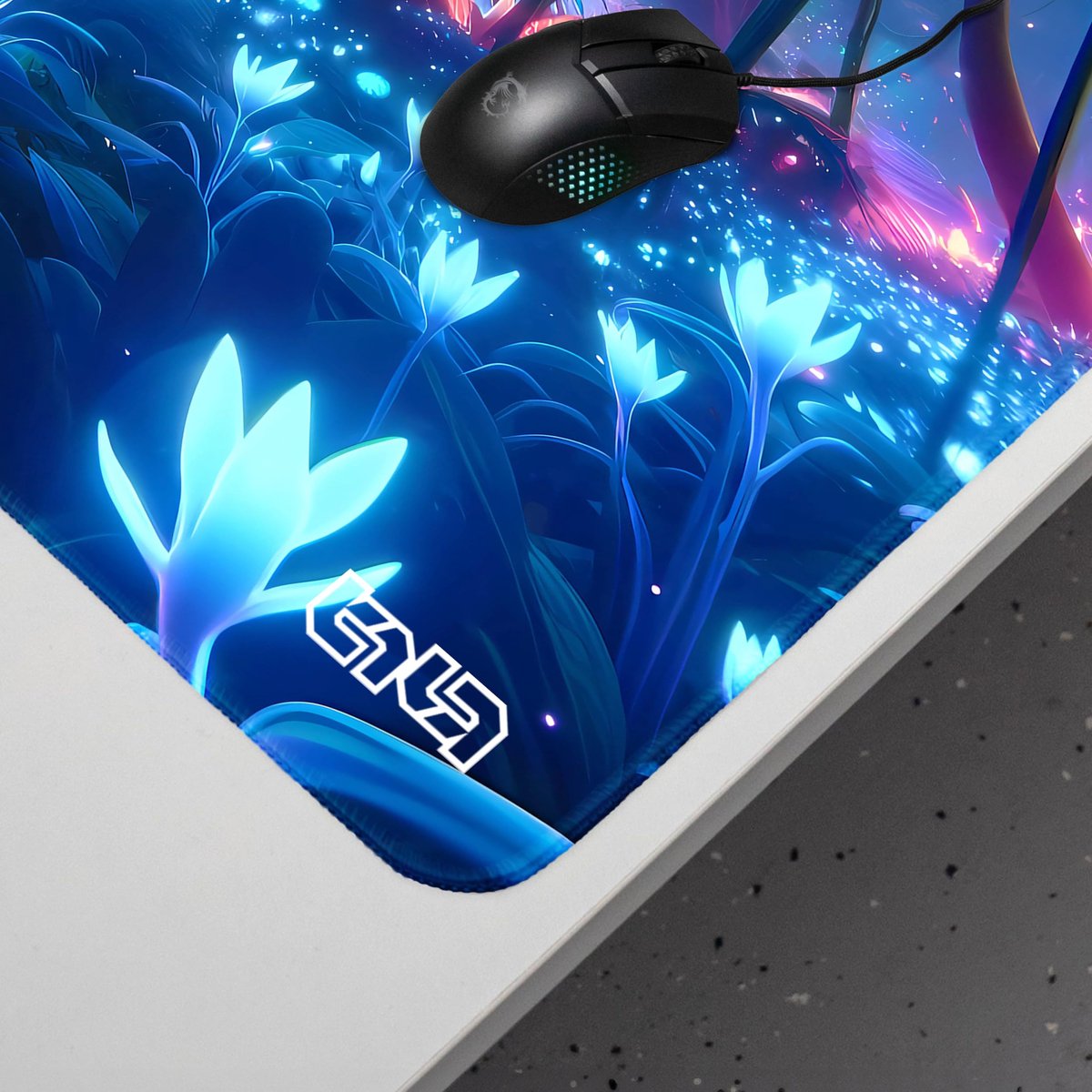 Gaming Muismat XXL 100x50 cm - Antislip Desk Mat - Waterdicht - Verbetert Precisie en Snelheid - ShopVlot