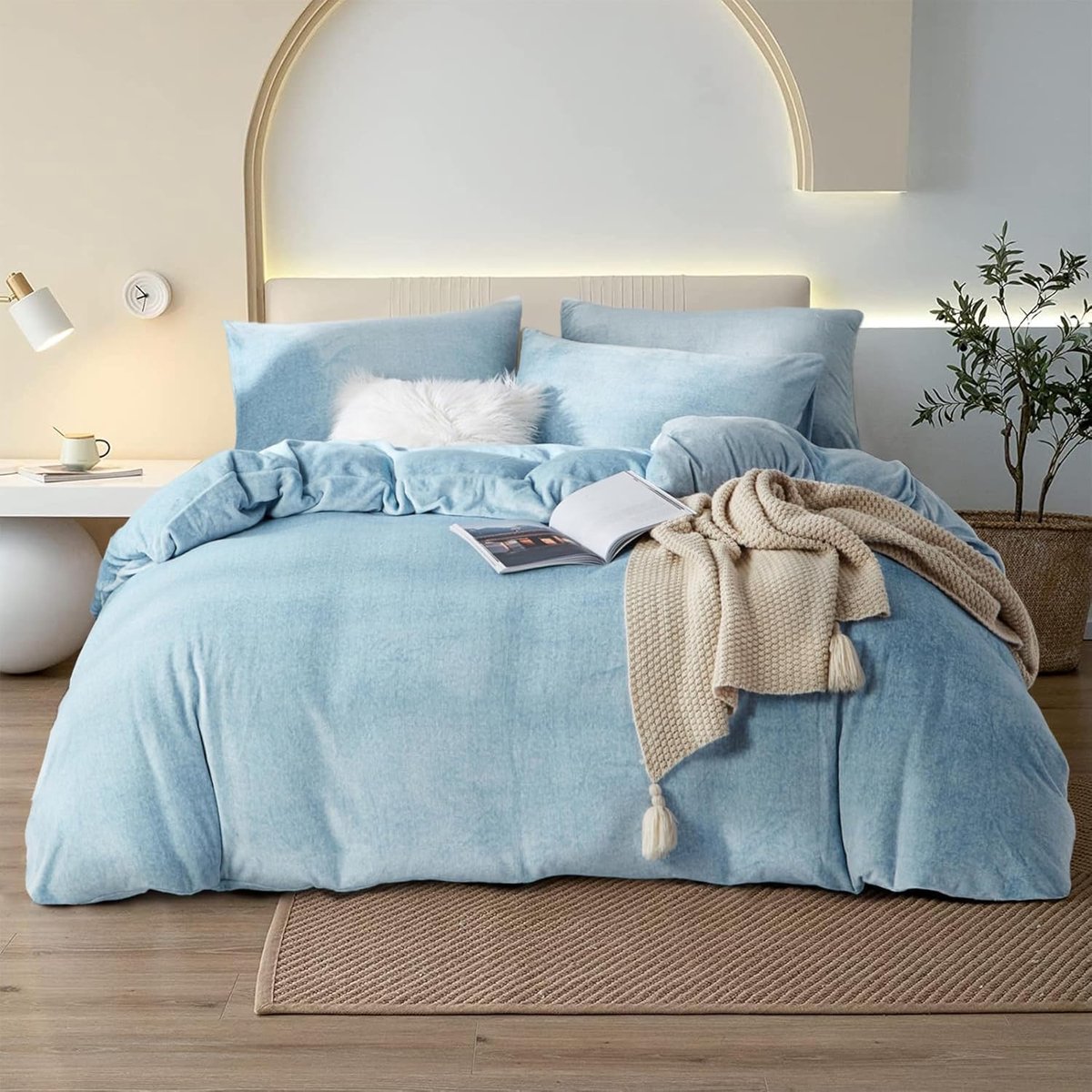 Dekbedovertrek 220 x 240 cm - Lichtblauw - Fluffy Pluche - Warme en zachte slaapervaring - ShopVlot