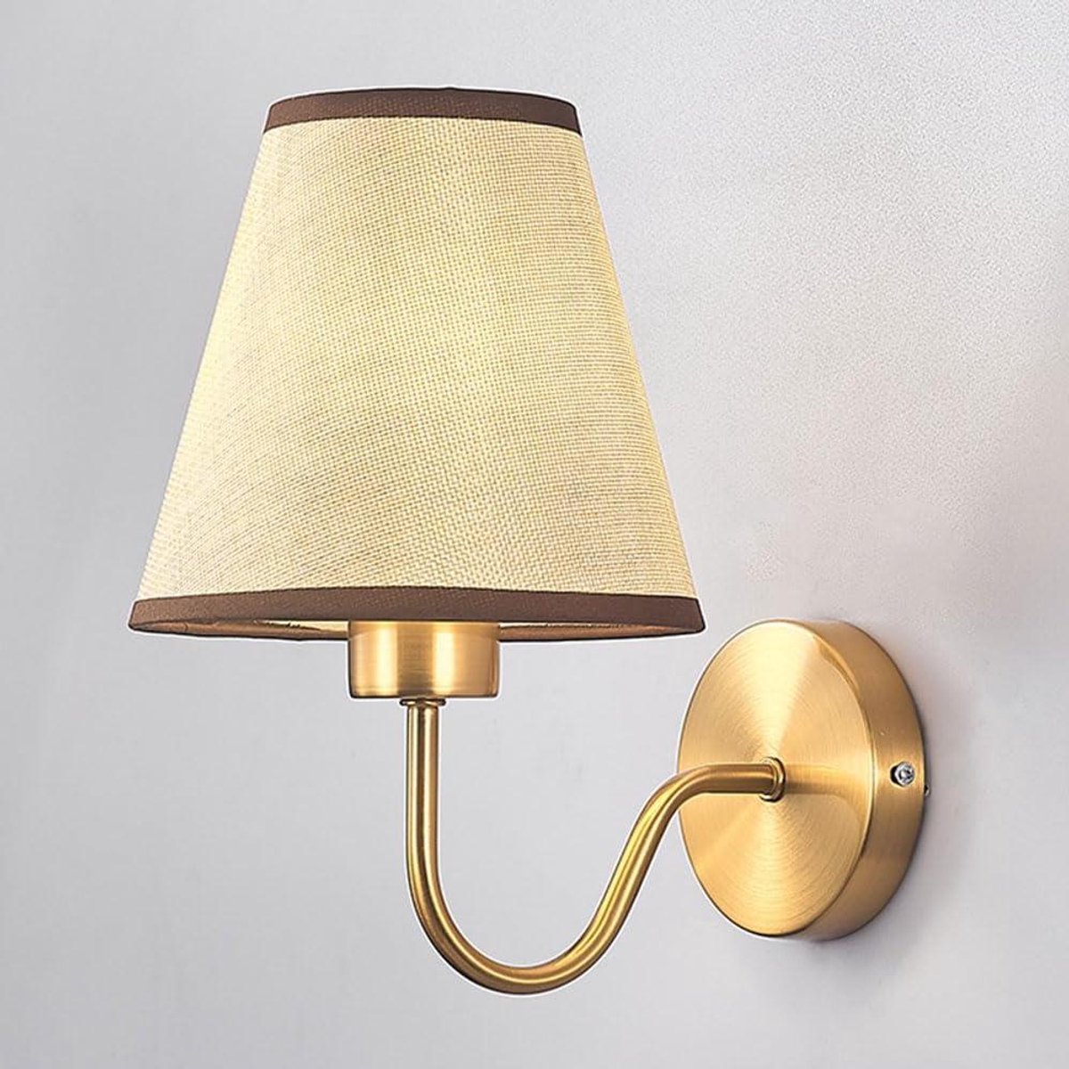 Wandlamp Boerderij - Nachtkastje lamp - Sfeerverlichting Huis - Metalen Armatuur - 300.00 Gram - Brons