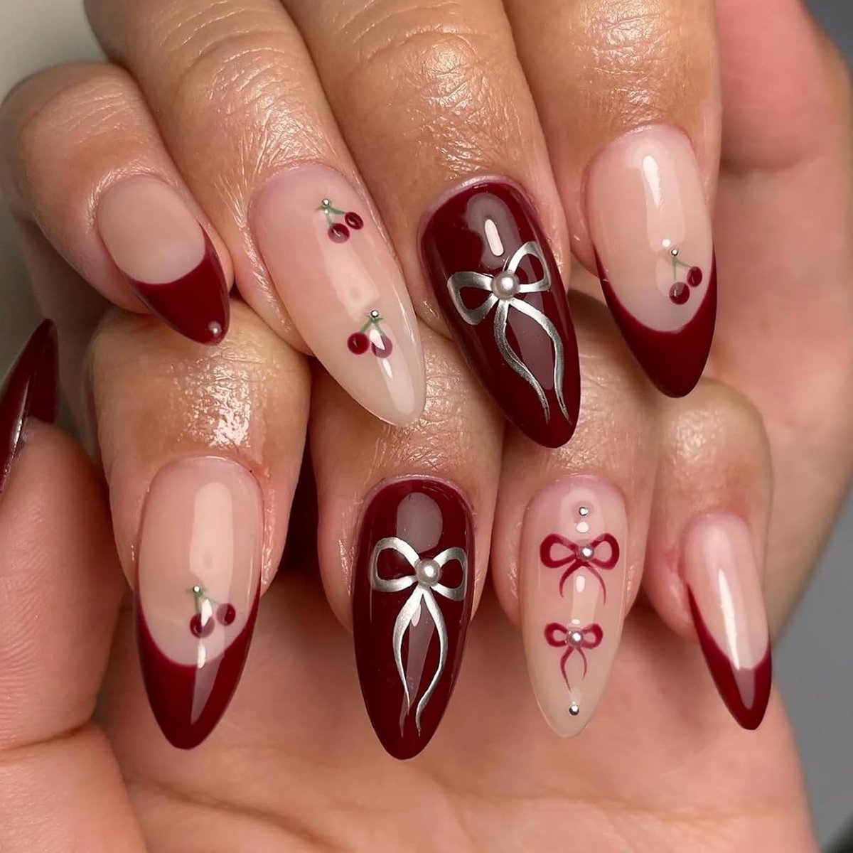 Nagels (41) (kersenrood)