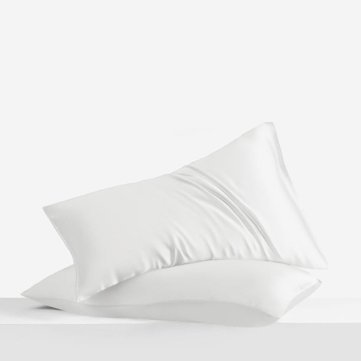 Omgoods - Set van 2 Eucalyptus Zijde Kussenslopen 50 x 75 cm
